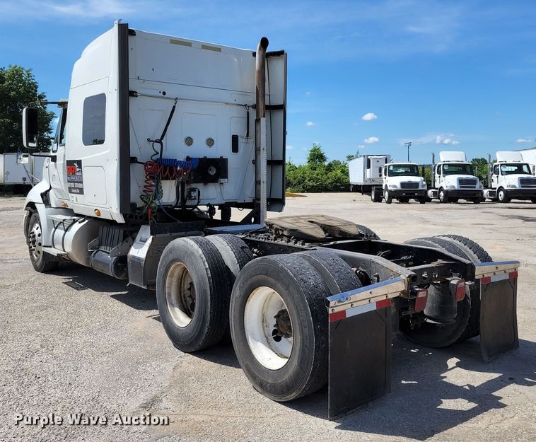 image for item DL6570 2011 International ProStar  semi truck