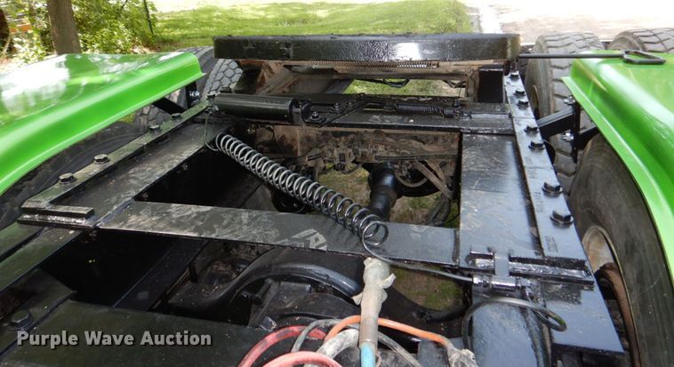 image for item DM2248 2001 Peterbilt 378  semi truck