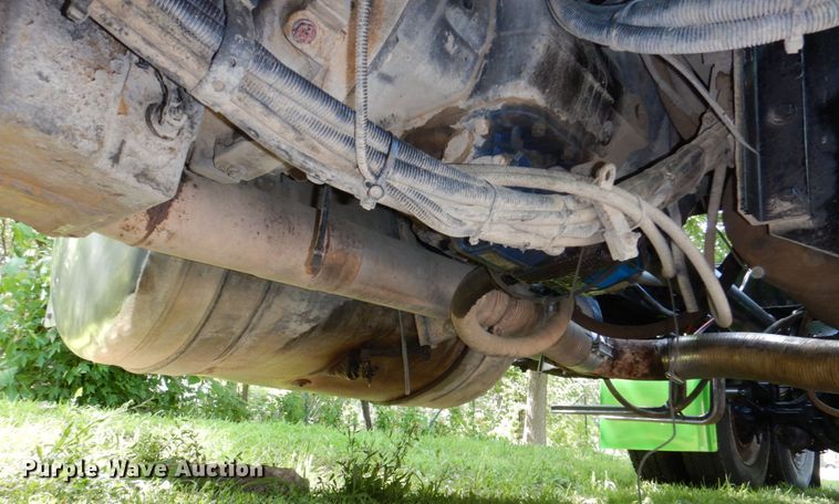 image for item DM2248 2001 Peterbilt 378  semi truck