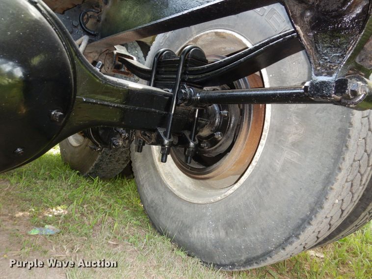 image for item DM2248 2001 Peterbilt 378  semi truck