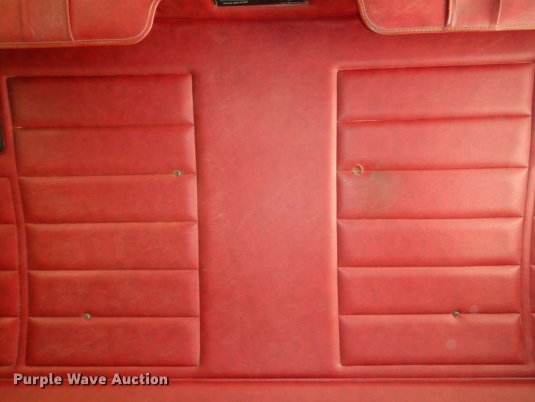 image for item DM2248 2001 Peterbilt 378  semi truck