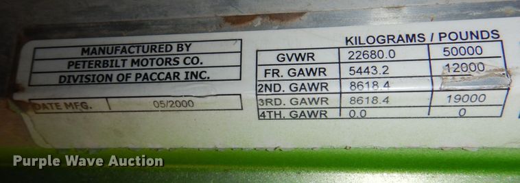image for item DM2248 2001 Peterbilt 378  semi truck