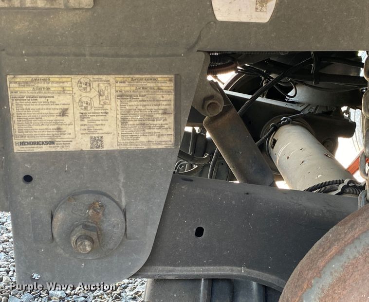 image for item DM4156 2020 Hyundai VC2530152-AJS  dry van trailer