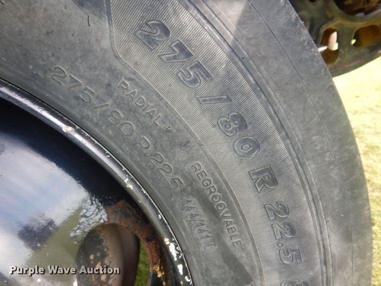 image for item DN0355 2012 International TranStar 8600  semi truck