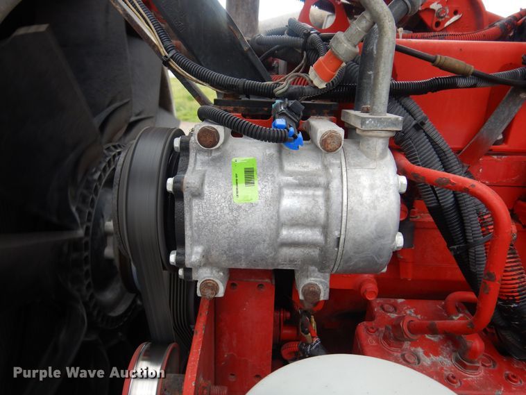 image for item DN0370 2008 Peterbilt 386  semi truck