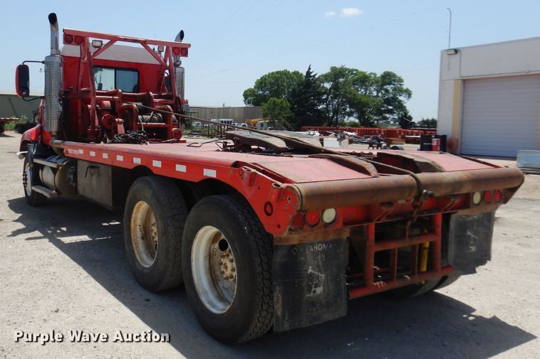 image for item DN0398 2000 Mack CX613  winch truck