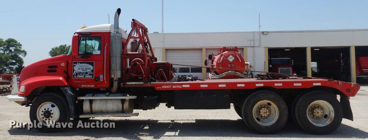 image for item DN0398 2000 Mack CX613  winch truck
