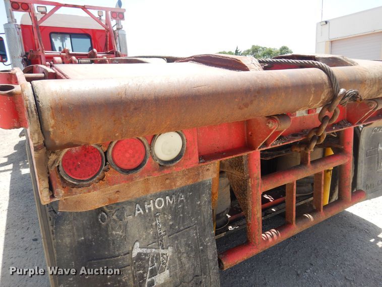 image for item DN0398 2000 Mack CX613  winch truck