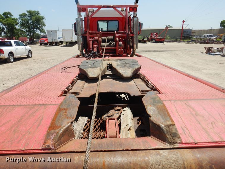 image for item DN0398 2000 Mack CX613  winch truck