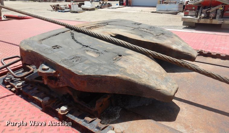 image for item DN0398 2000 Mack CX613  winch truck