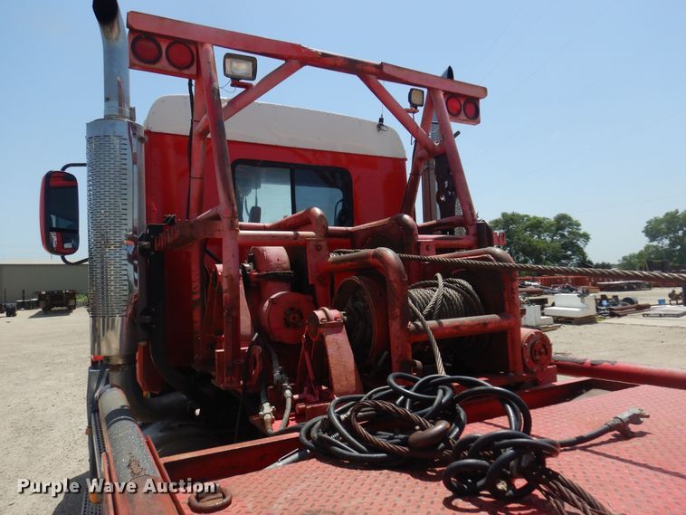 image for item DN0398 2000 Mack CX613  winch truck