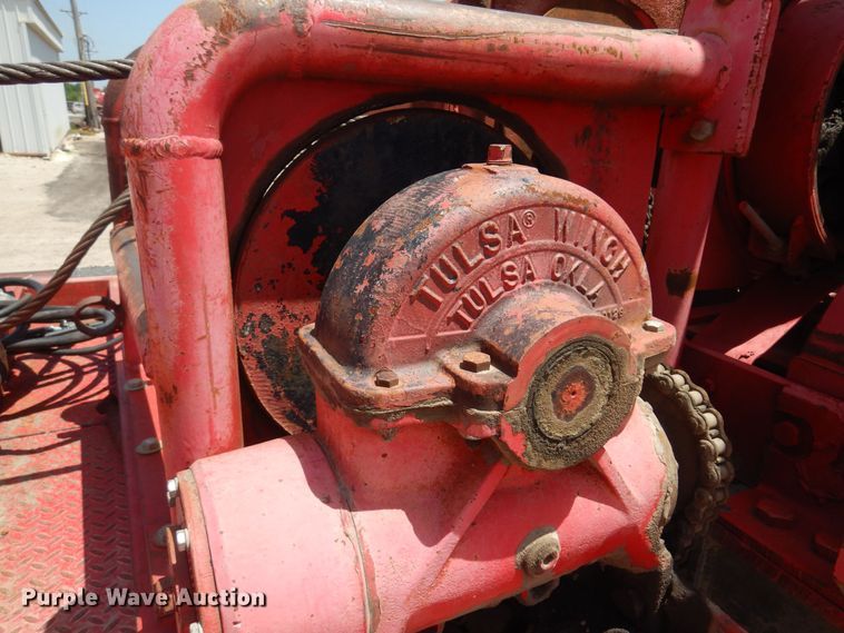 image for item DN0398 2000 Mack CX613  winch truck