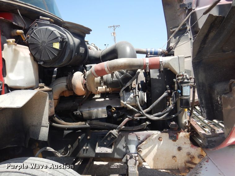 image for item DN0398 2000 Mack CX613  winch truck