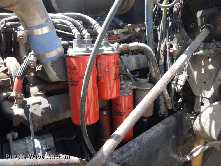 image for item DN0398 2000 Mack CX613  winch truck