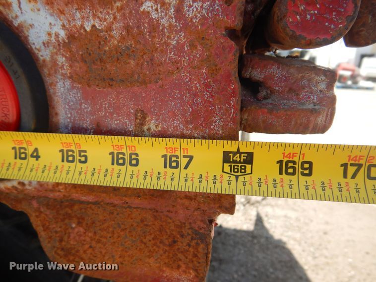 image for item DN0399 1993 International 8200  dump truck