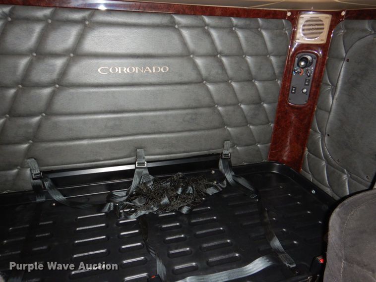 image for item DN7391 2013 Freightliner Coronado semi truck