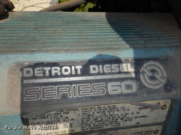 image for item DN7475 1998 International 9400  semi truck