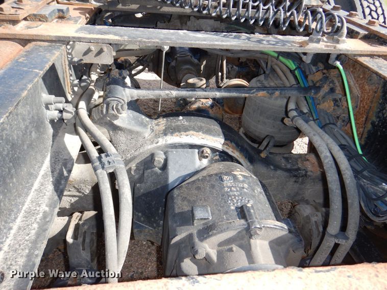 image for item DN7476 2012 Freightliner Cascadia  semi truck