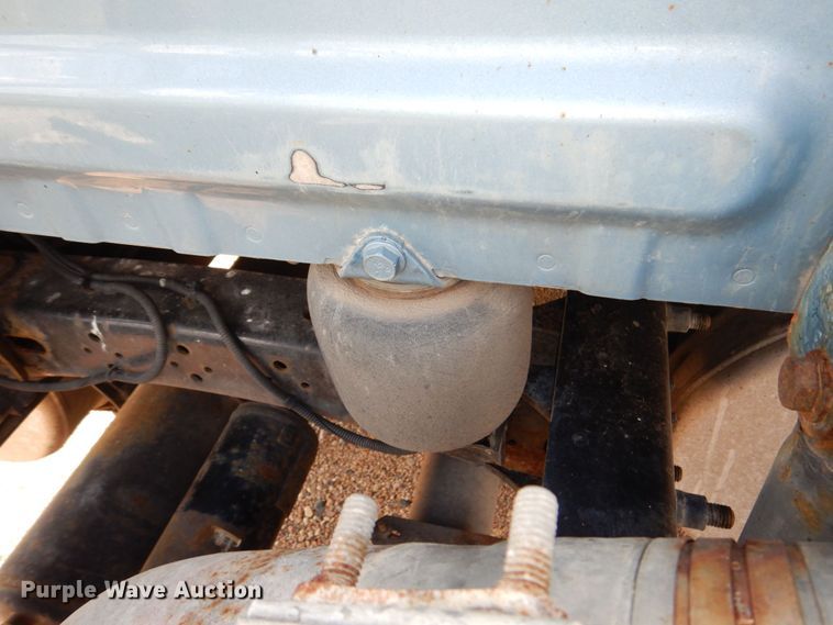 image for item DN7476 2012 Freightliner Cascadia  semi truck