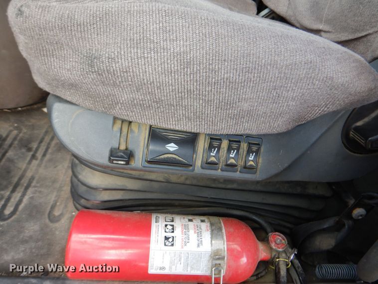 image for item DN7476 2012 Freightliner Cascadia  semi truck