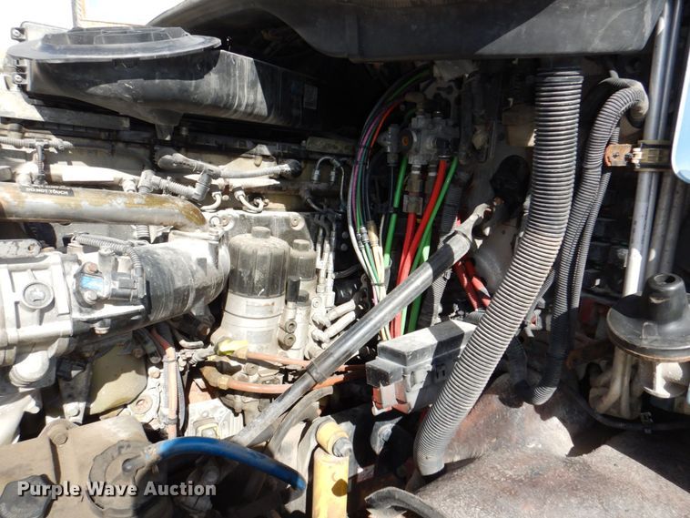 image for item DN7476 2012 Freightliner Cascadia  semi truck