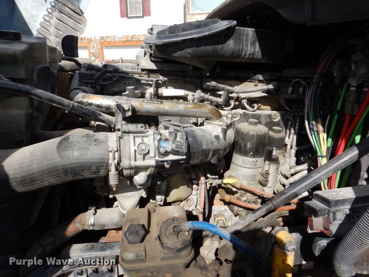 image for item DN7476 2012 Freightliner Cascadia  semi truck