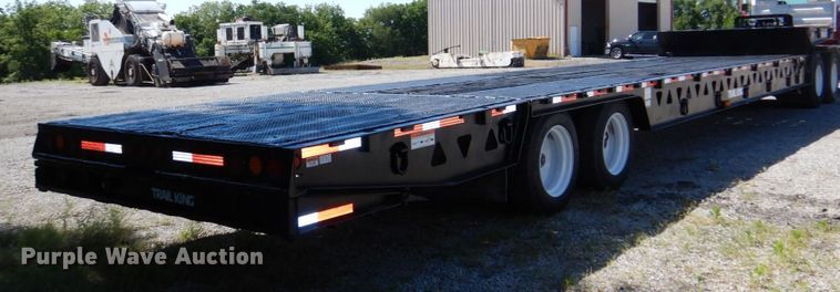 image for item DN7494 2000 Trail King TK70HT  drop deck equipment trailer