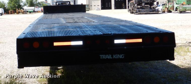 image for item DN7494 2000 Trail King TK70HT  drop deck equipment trailer
