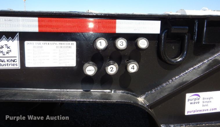 image for item DN7494 2000 Trail King TK70HT  drop deck equipment trailer