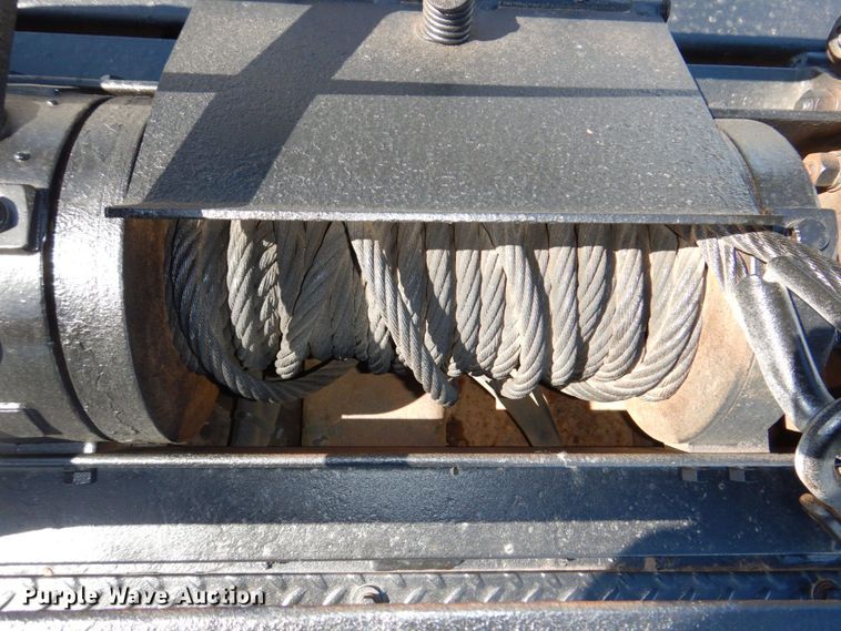 image for item DN7494 2000 Trail King TK70HT  drop deck equipment trailer