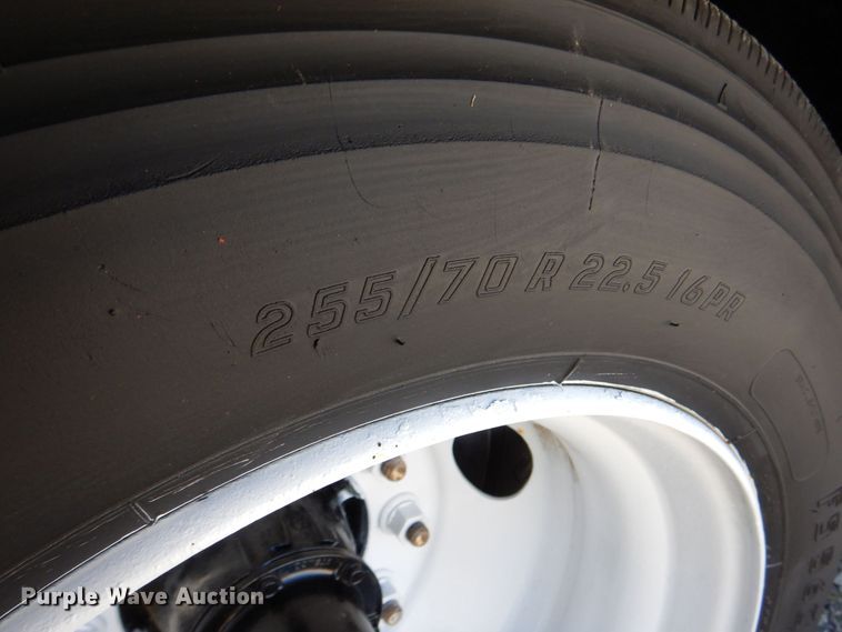 image for item DN7494 2000 Trail King TK70HT  drop deck equipment trailer