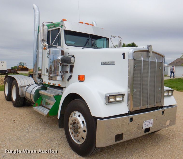 image for item DP4182 1996 Kenworth W900B