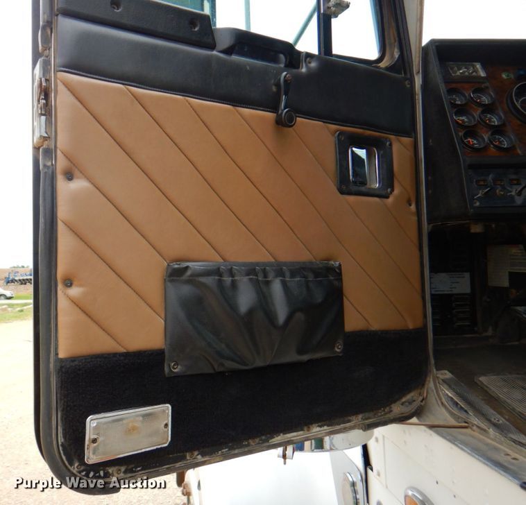 image for item DP4182 1996 Kenworth W900B