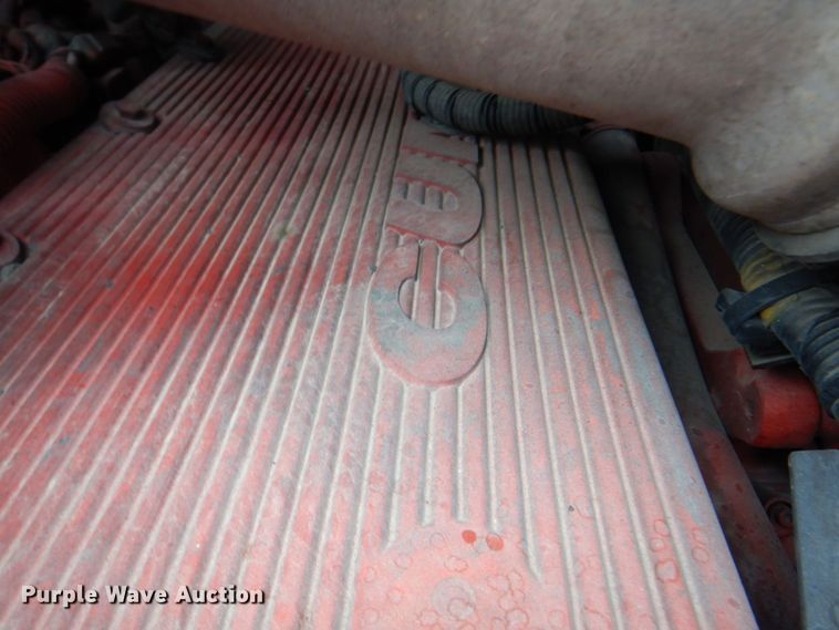 image for item DP4210 2008 International 7600  flatbed truck