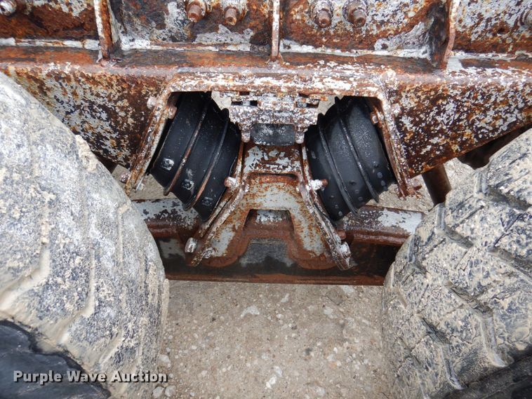 image for item DP5550 2001 Freightliner FL80  truck cab and chassis