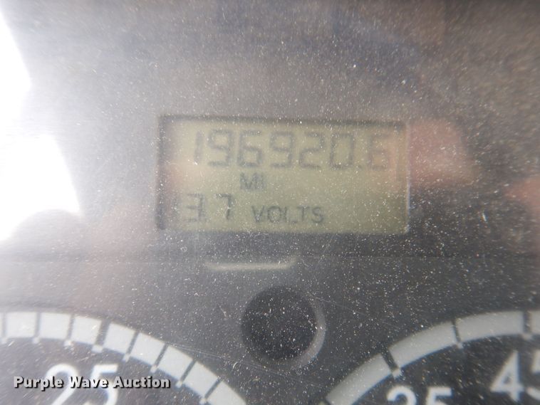 image for item DP5550 2001 Freightliner FL80  truck cab and chassis