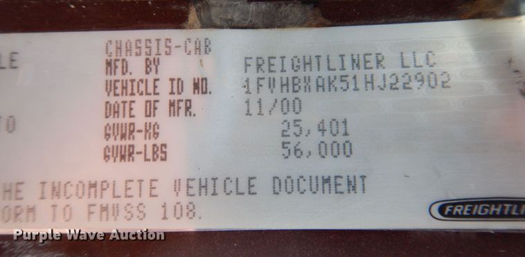 image for item DP5550 2001 Freightliner FL80  truck cab and chassis