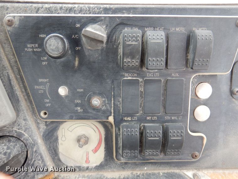 image for item DP5554 2002 Capacity TJ5000  yard truck