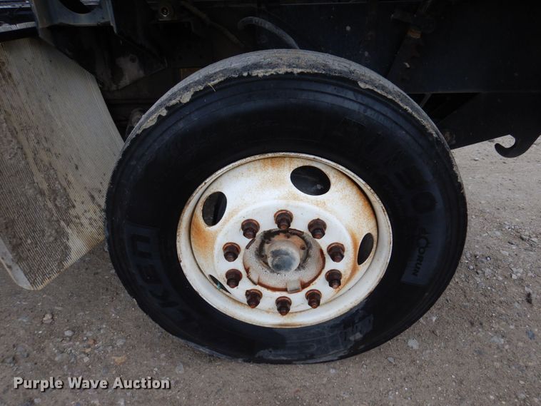 image for item DP5554 2002 Capacity TJ5000  yard truck