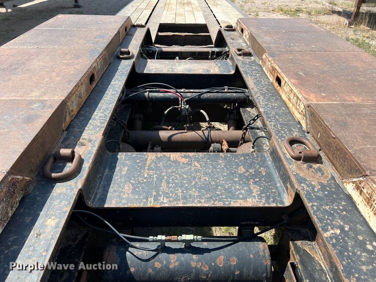 image for item DR1369 1999 Talbert T3DW-50SA-HR6-1-T1  lowboy equipment trailer