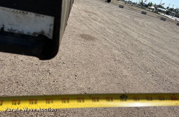 image for item DR1369 1999 Talbert T3DW-50SA-HR6-1-T1  lowboy equipment trailer