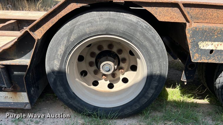 image for item DR1369 1999 Talbert T3DW-50SA-HR6-1-T1  lowboy equipment trailer