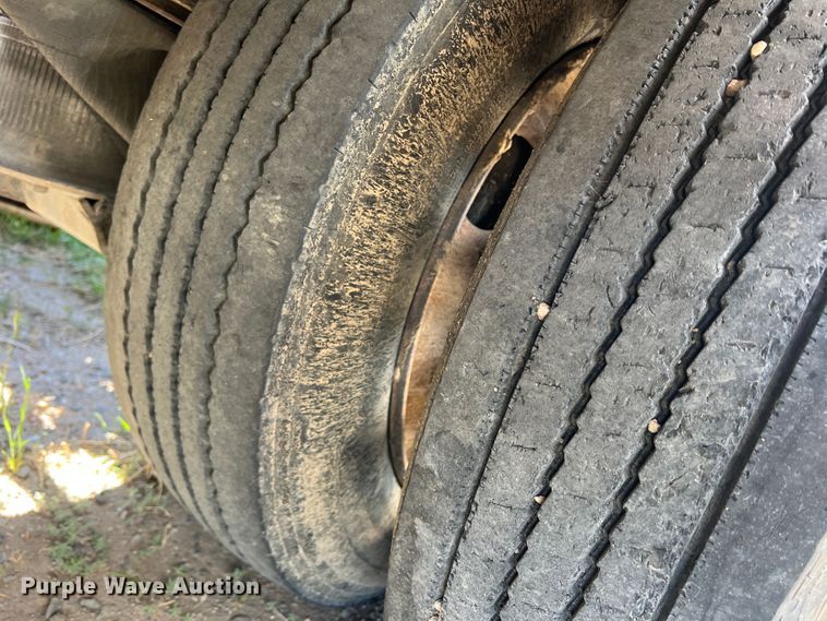 image for item DR1369 1999 Talbert T3DW-50SA-HR6-1-T1  lowboy equipment trailer