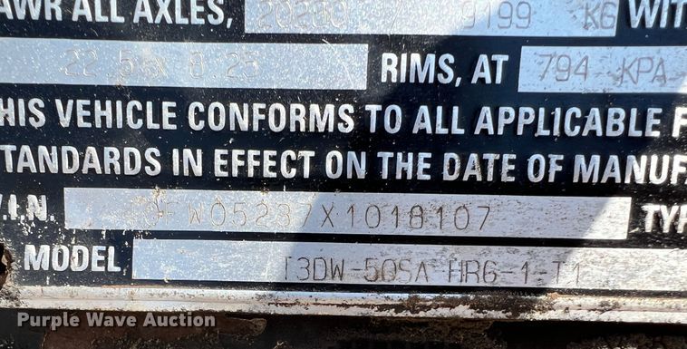 image for item DR1369 1999 Talbert T3DW-50SA-HR6-1-T1  lowboy equipment trailer