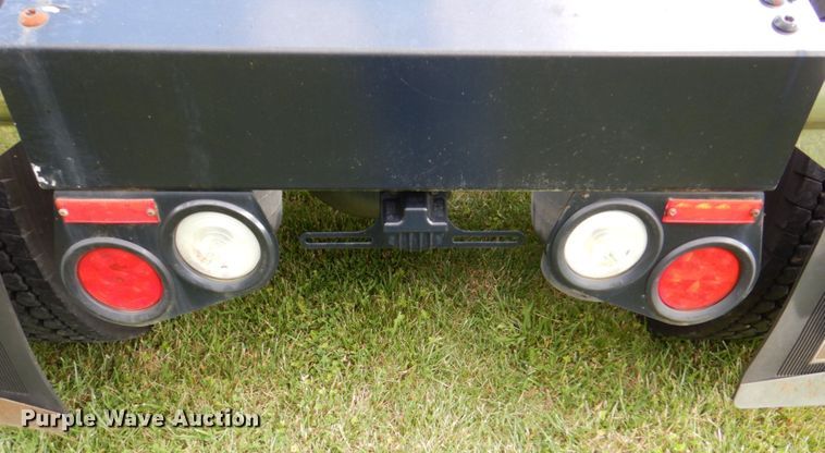 image for item DS8041 2015 Peterbilt 579  semi truck