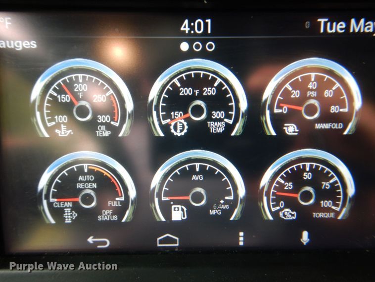 image for item DS8041 2015 Peterbilt 579  semi truck