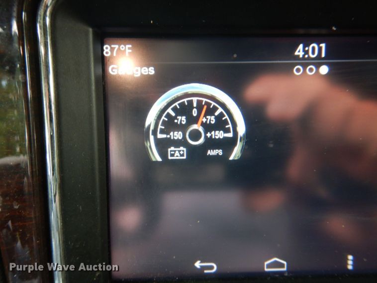 image for item DS8041 2015 Peterbilt 579  semi truck