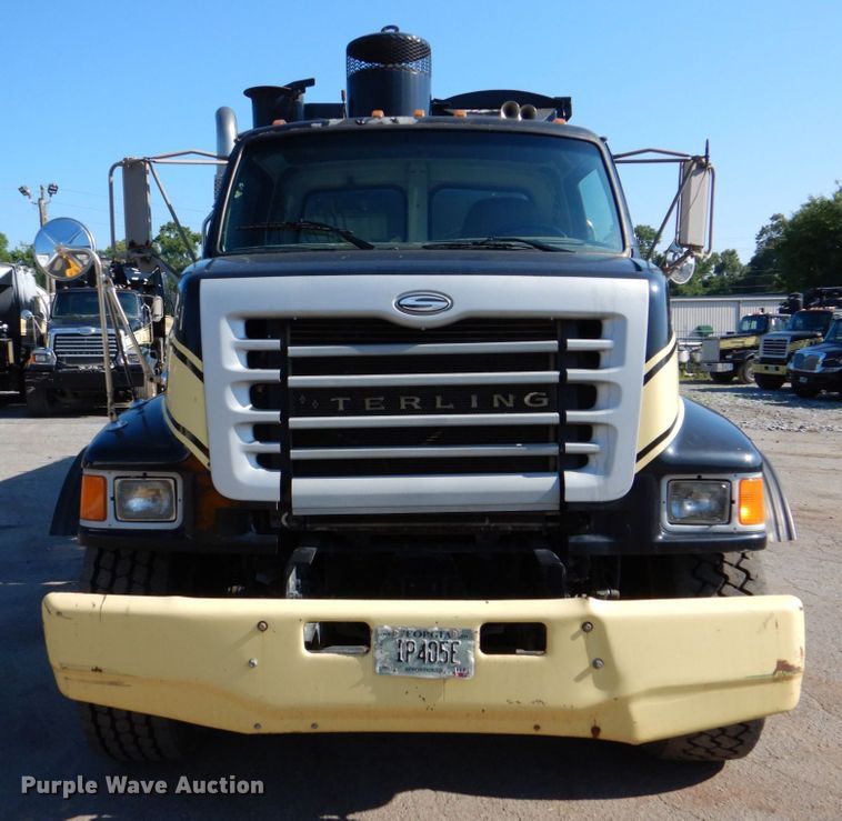 image for item DS8042 2003 Sterling Acterra  vacuum truck