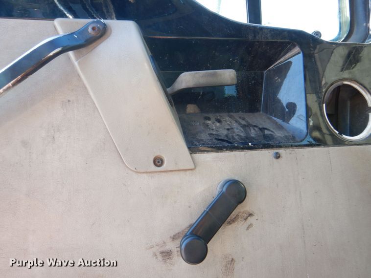 image for item DS8042 2003 Sterling Acterra  vacuum truck