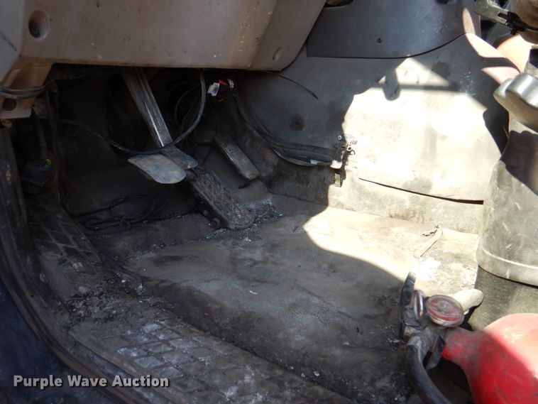 image for item DS8042 2003 Sterling Acterra  vacuum truck